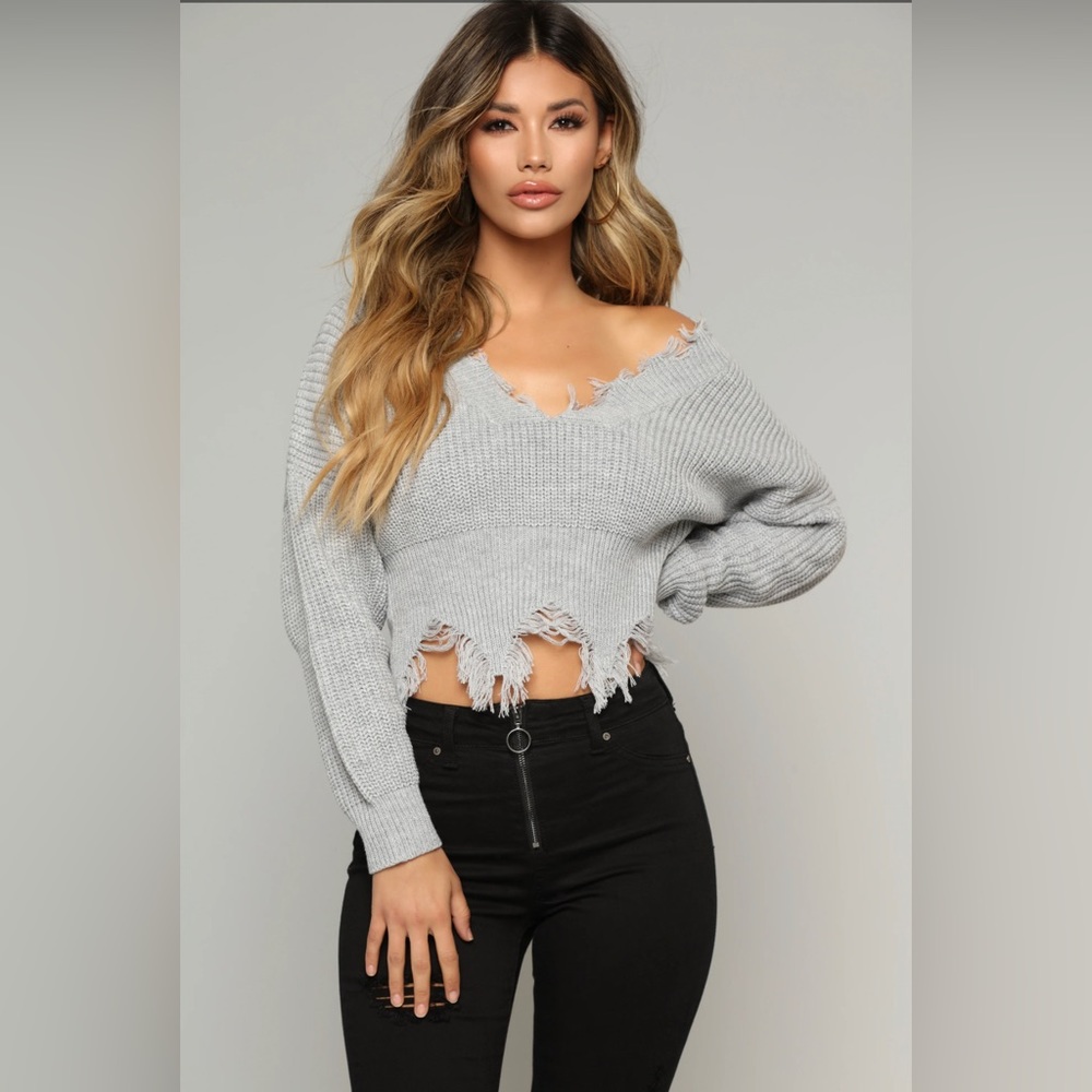 NWOT Distressed Crop Top Knit Sweater